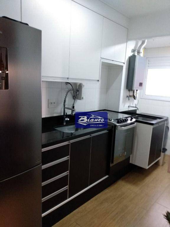 Apartamento à venda com 2 quartos, 65m² - Foto 7