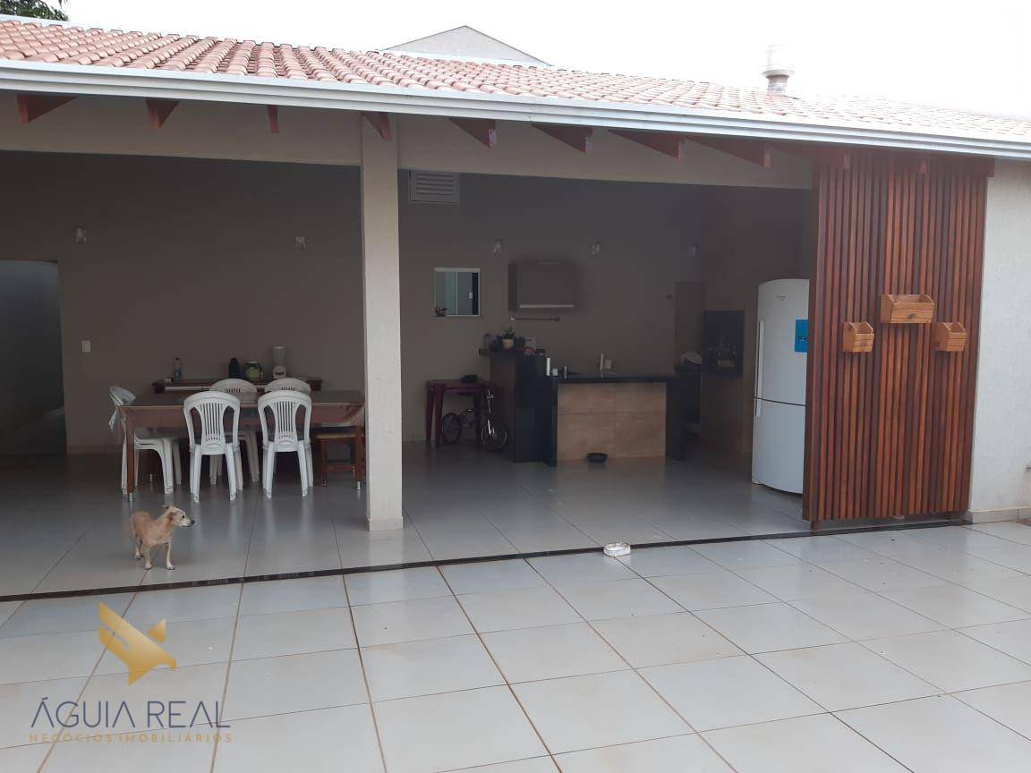 Casa à venda com 3 quartos, 238m² - Foto 15