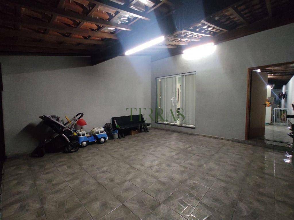 Casa à venda com 3 quartos, 105m² - Foto 3