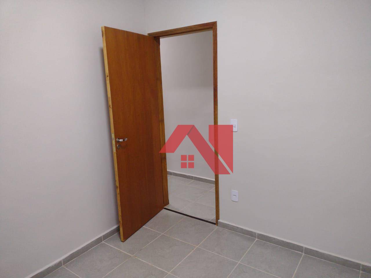 Casa à venda com 3 quartos, 80m² - Foto 12