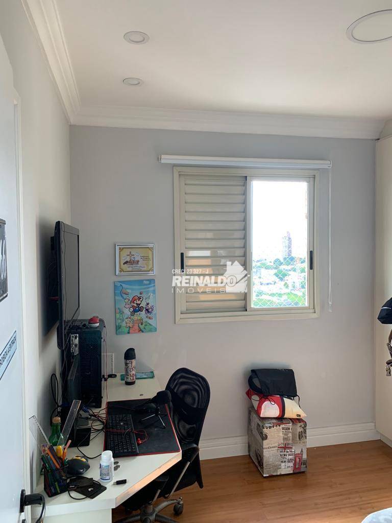 Apartamento à venda com 3 quartos, 105m² - Foto 14