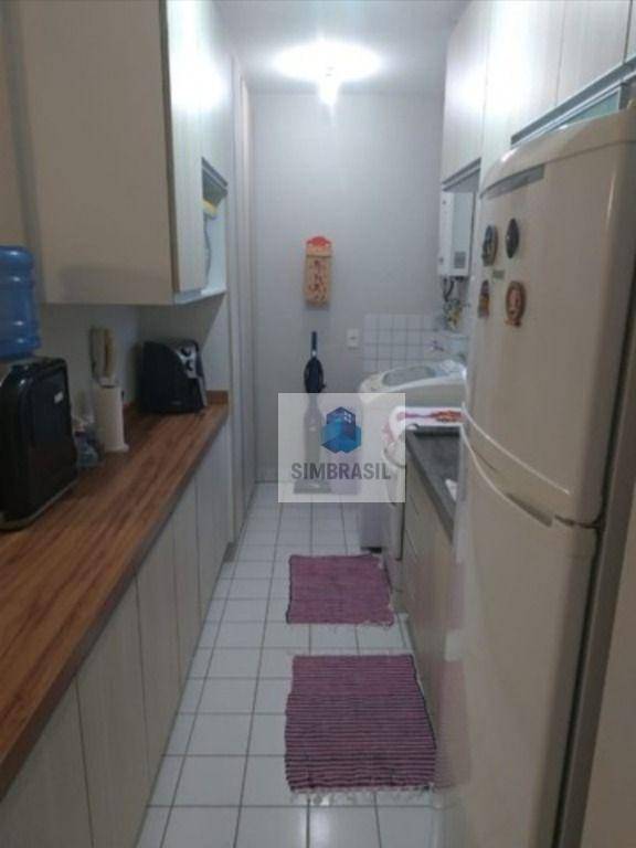 Apartamento à venda com 2 quartos, 58m² - Foto 4