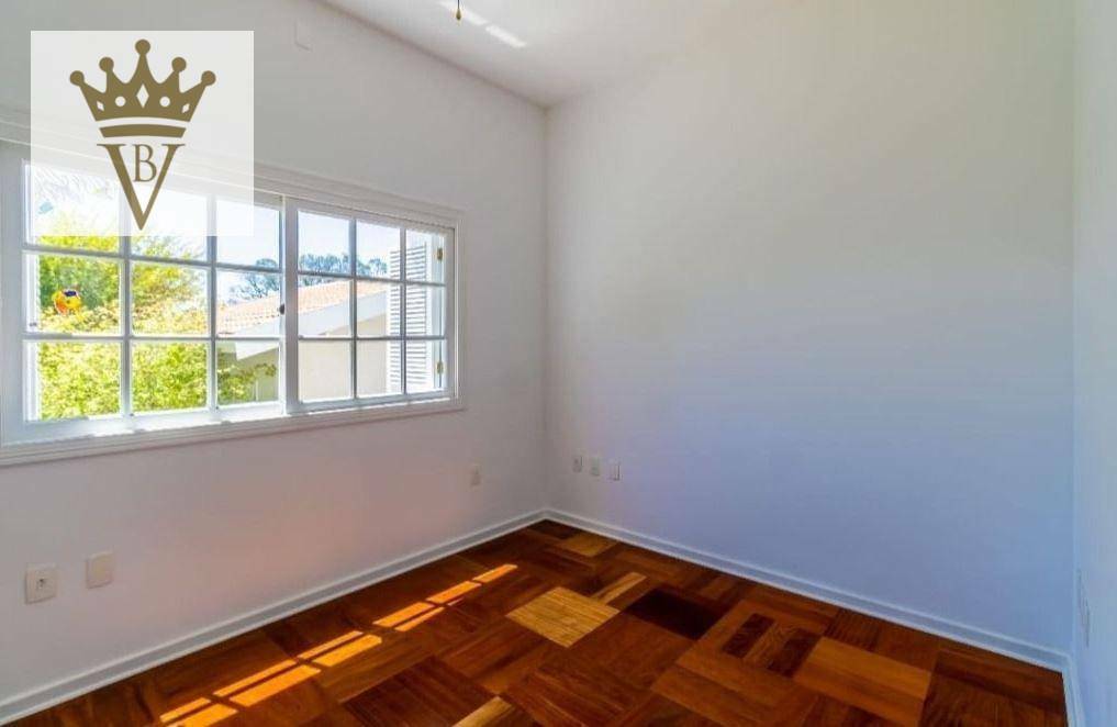 Casa à venda com 3 quartos, 380m² - Foto 14