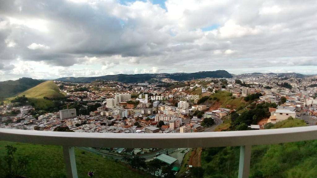 Cobertura à venda com 2 quartos, 150m² - Foto 2
