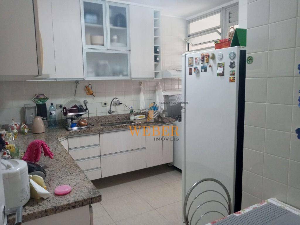 Apartamento à venda com 3 quartos, 74m² - Foto 8