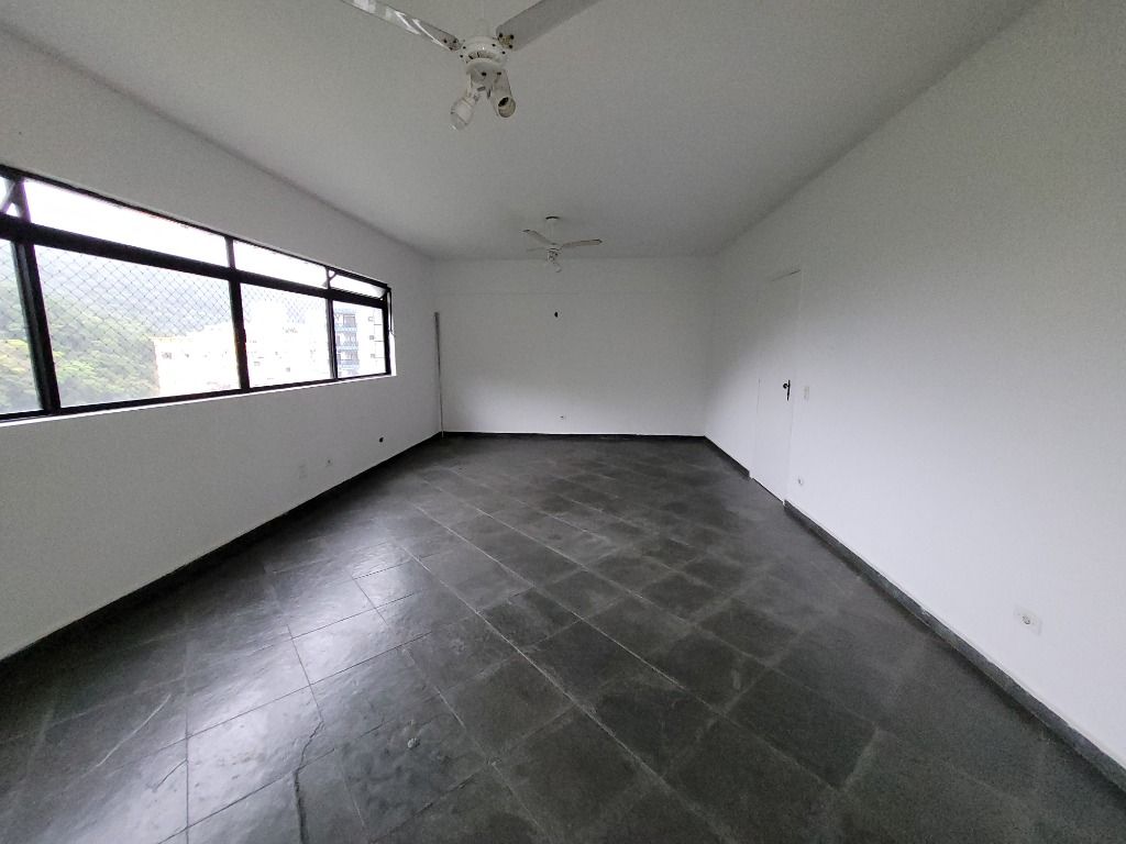 Apartamento à venda e aluguel com 3 quartos, 134m² - Foto 2