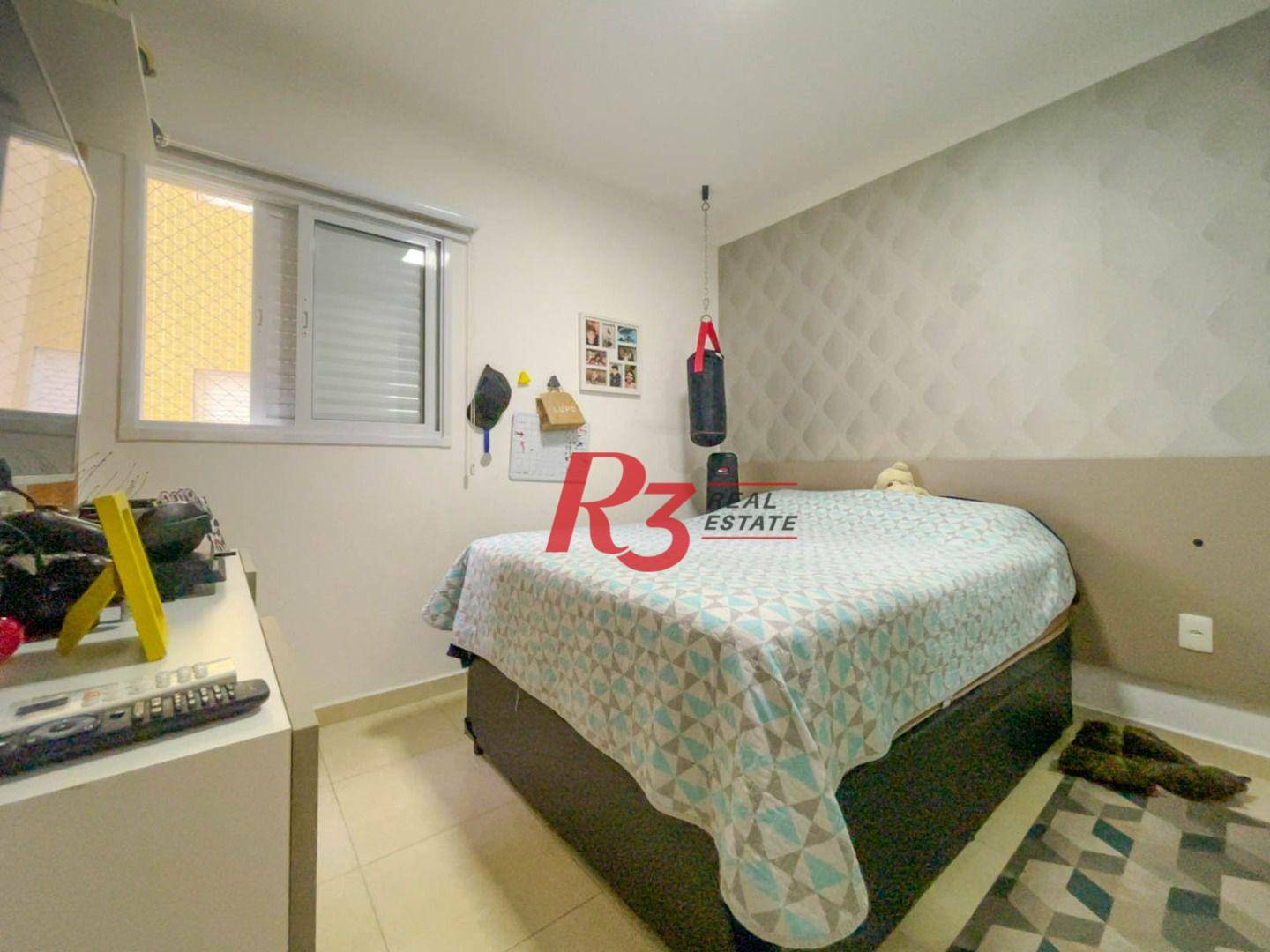 Apartamento à venda com 2 quartos, 75m² - Foto 14