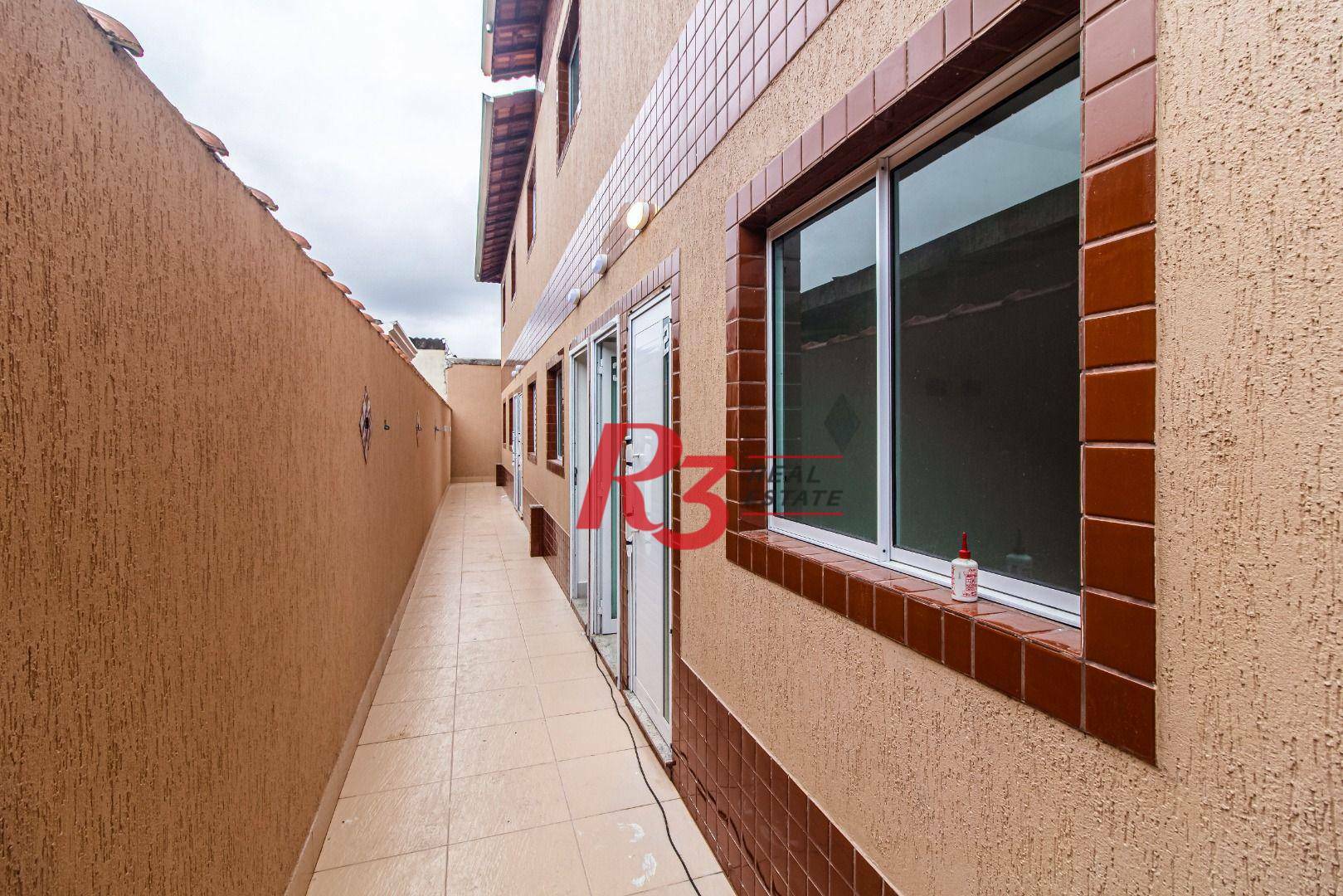 Casa à venda com 2 quartos, 50m² - Foto 13