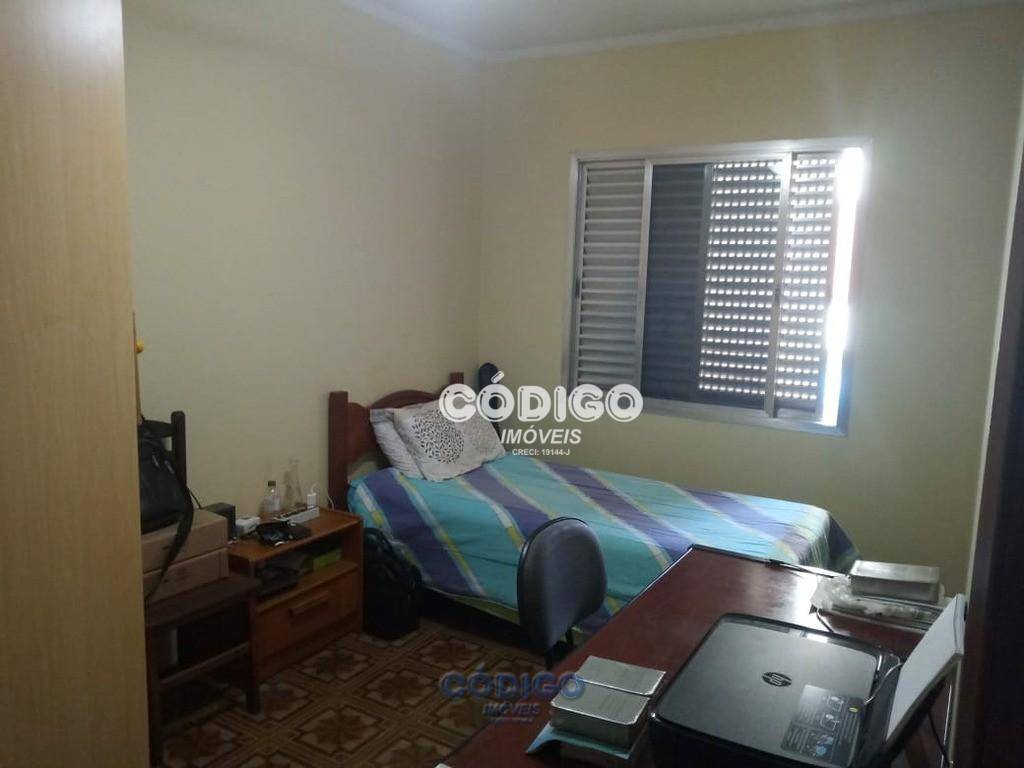 Sobrado à venda com 3 quartos, 220m² - Foto 26