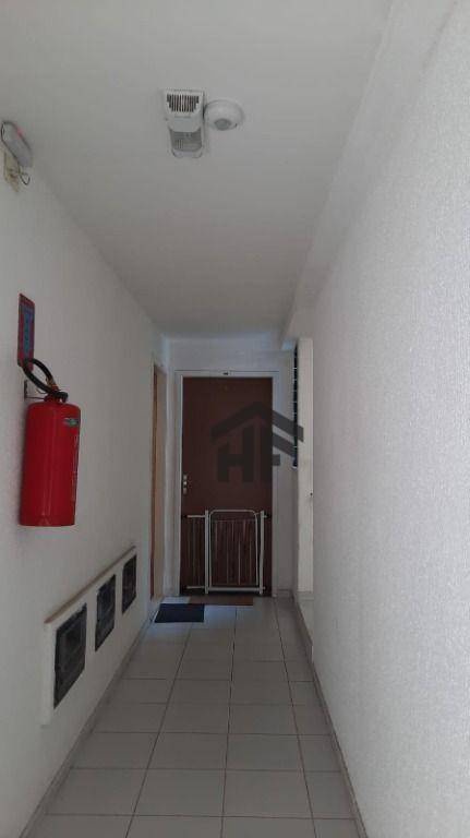 Apartamento à venda com 3 quartos, 68m² - Foto 7