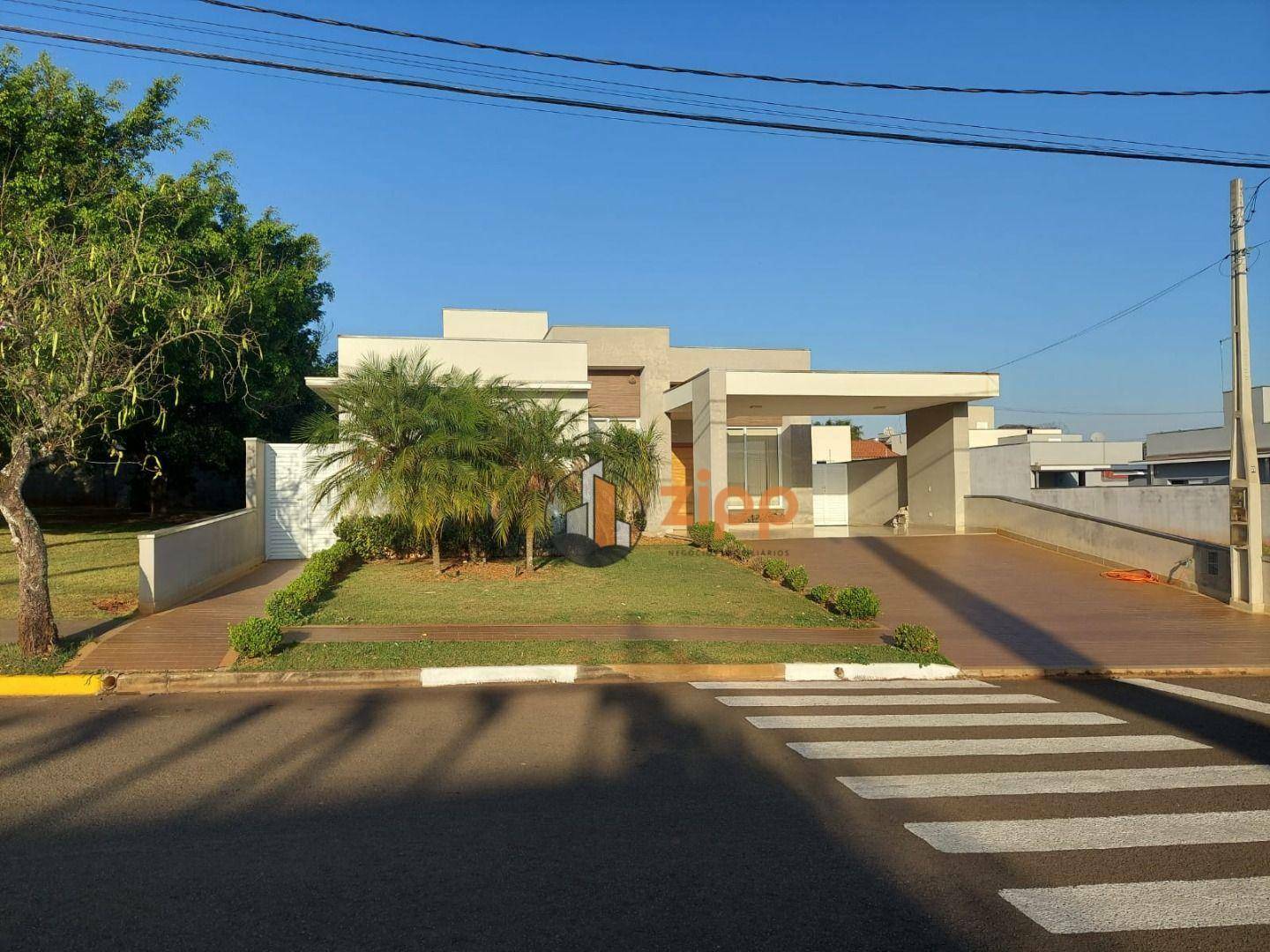 Casa de Condomínio à venda com 3 quartos, 258m² - Foto 1