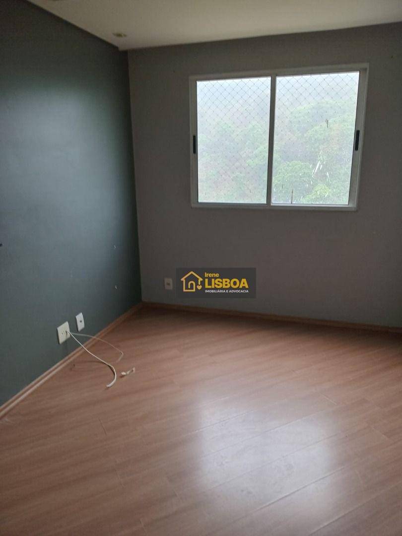 Apartamento à venda com 2 quartos, 45m² - Foto 1