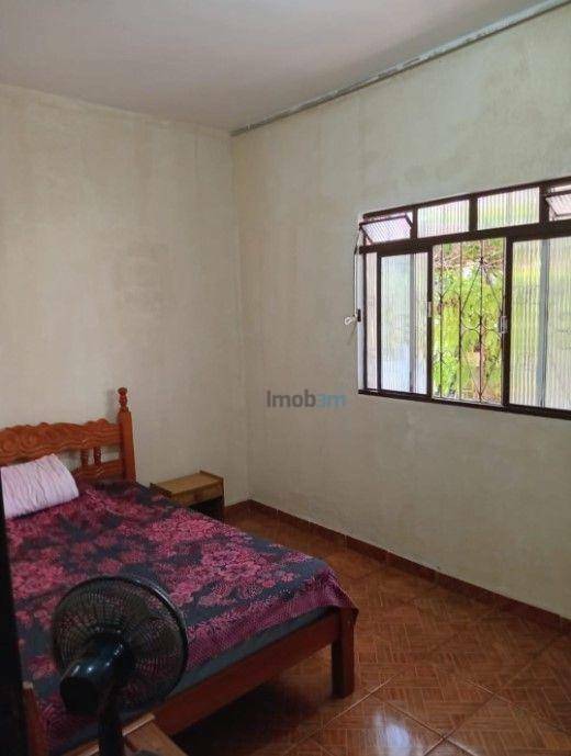 Casa à venda com 4 quartos, 150m² - Foto 13