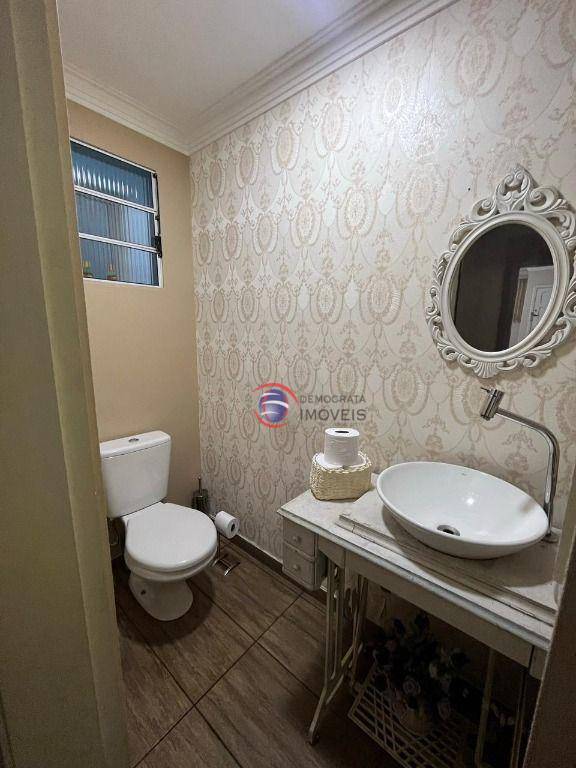 Sobrado à venda com 3 quartos, 152m² - Foto 6