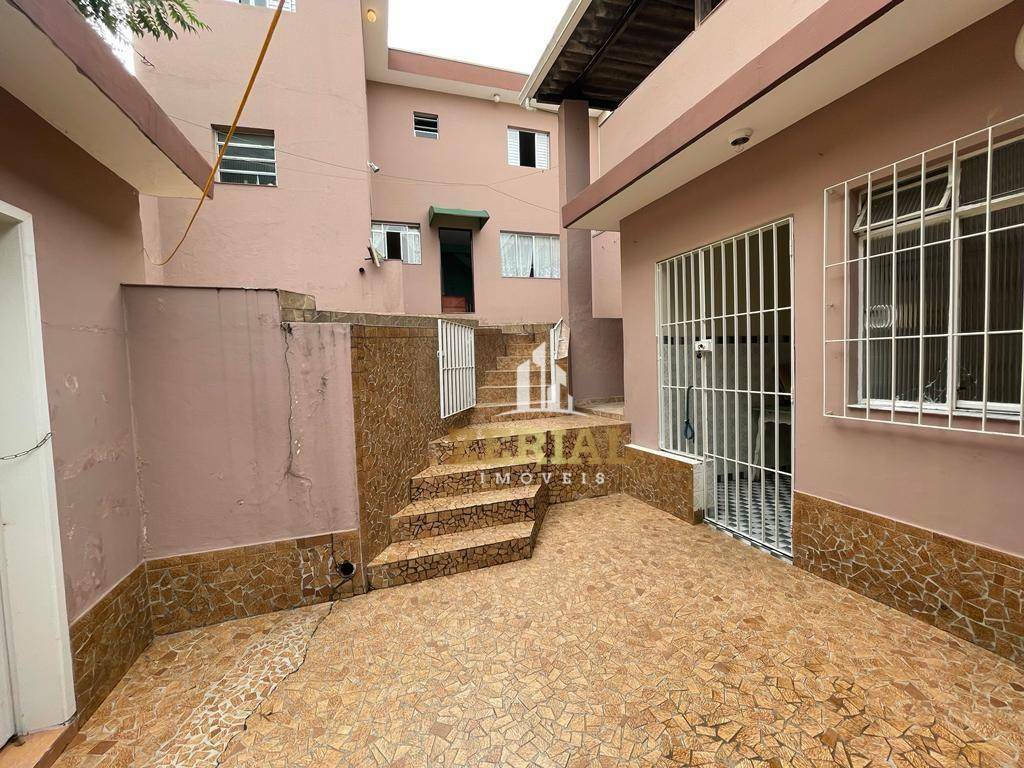 Casa à venda com 5 quartos, 198m² - Foto 12