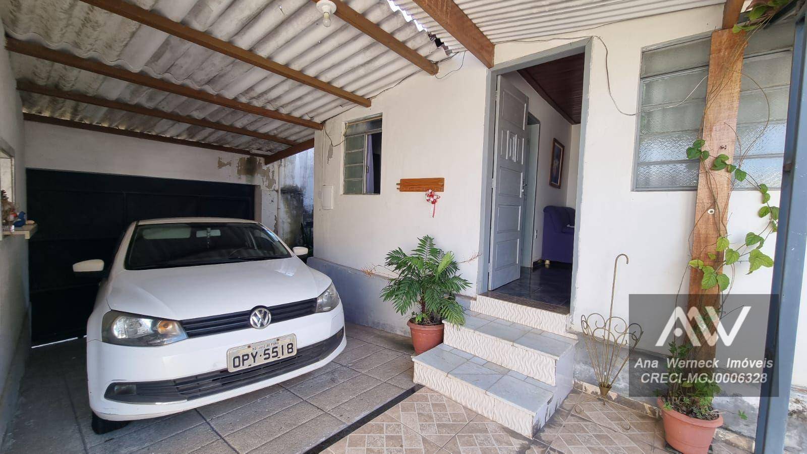 Casa à venda com 2 quartos, 100m² - Foto 2