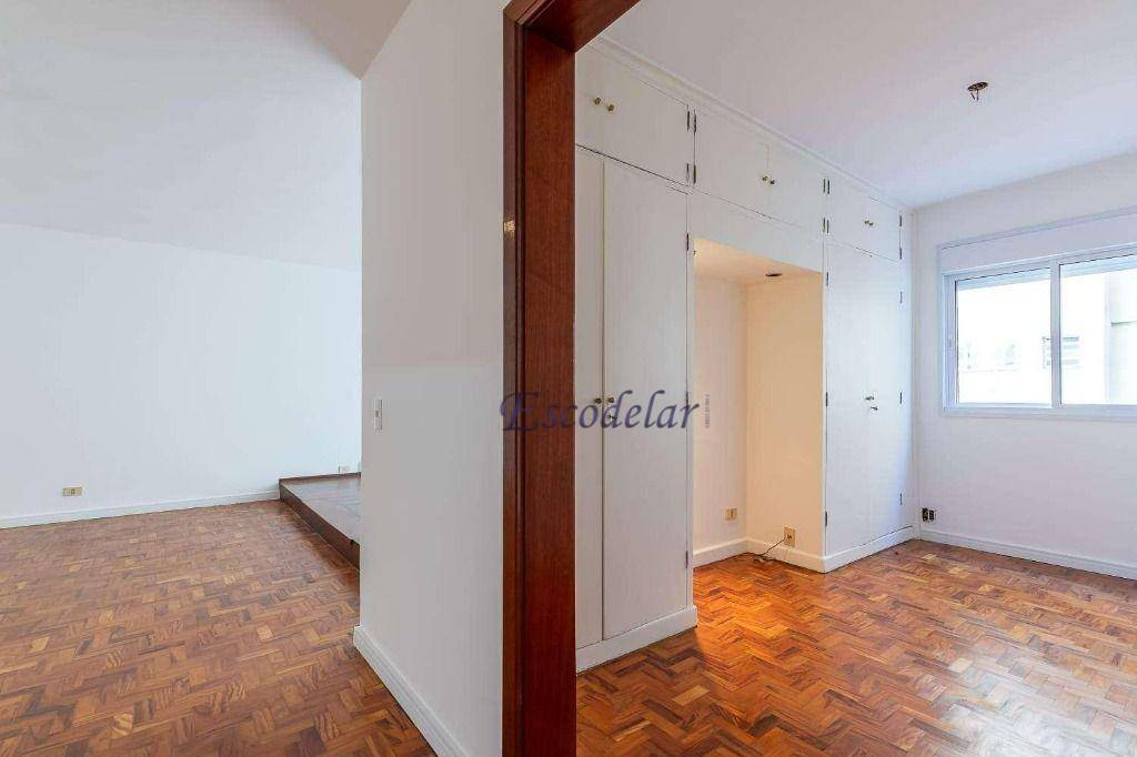 Apartamento à venda com 3 quartos, 139m² - Foto 9