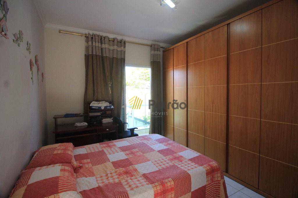 Sobrado à venda com 4 quartos, 259m² - Foto 27