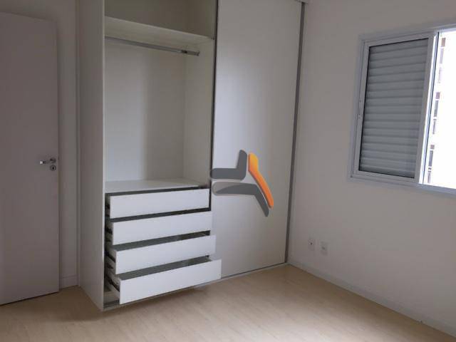 Apartamento à venda com 2 quartos, 63m² - Foto 6