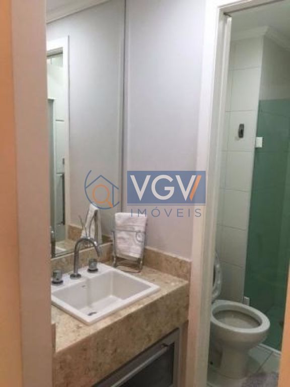 Apartamento à venda com 3 quartos, 76m² - Foto 13