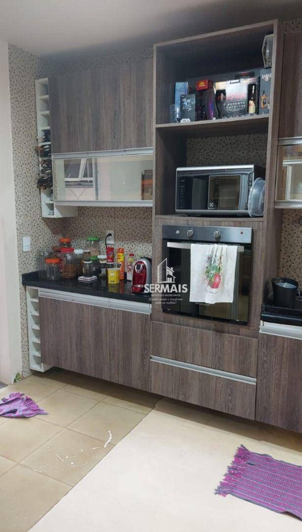 Casa de Condomínio à venda com 4 quartos, 491m² - Foto 2