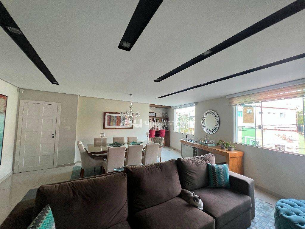 Casa à venda com 4 quartos, 500m² - Foto 5