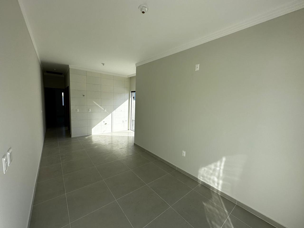 Casa à venda com 2 quartos, 126m² - Foto 2