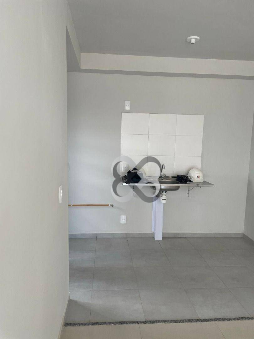 Apartamento à venda com 2 quartos, 44m² - Foto 11