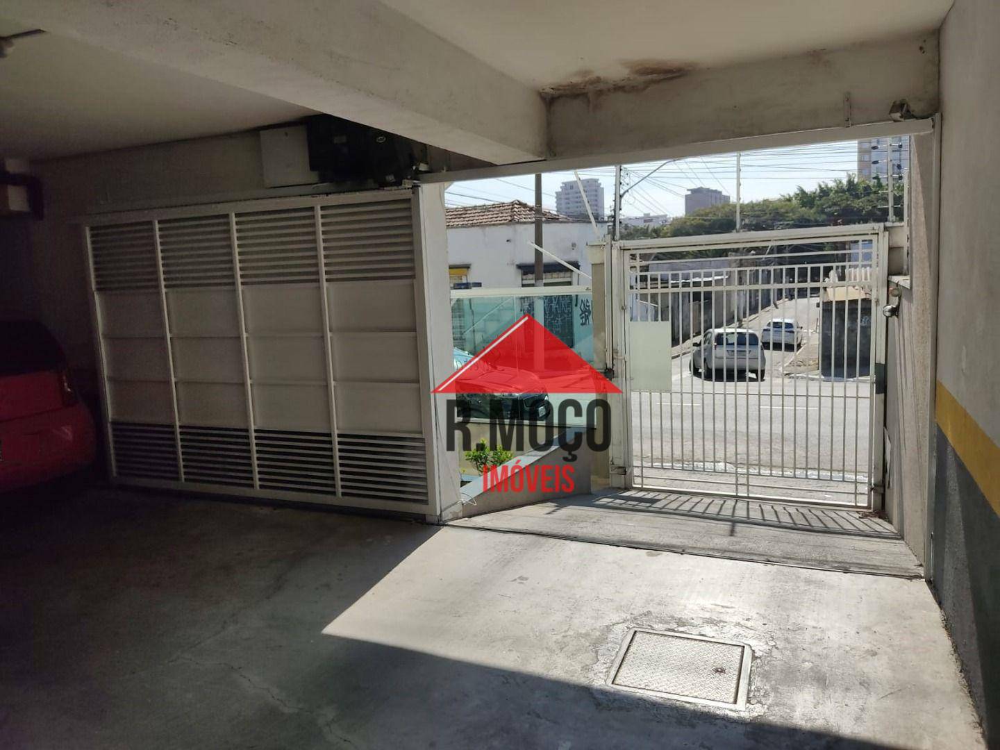 Sobrado à venda com 2 quartos, 120m² - Foto 35