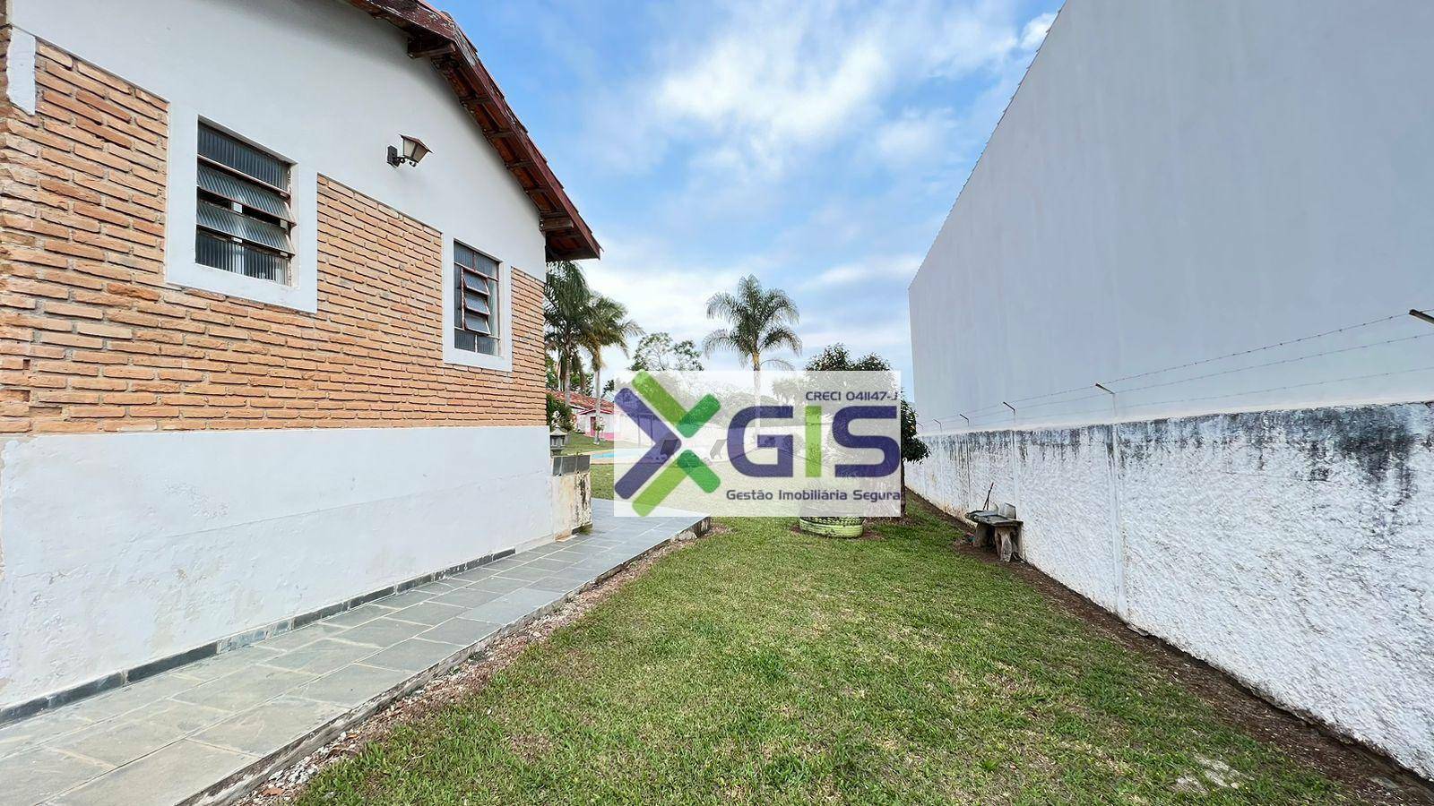 Casa de Condomínio à venda com 3 quartos, 241m² - Foto 85