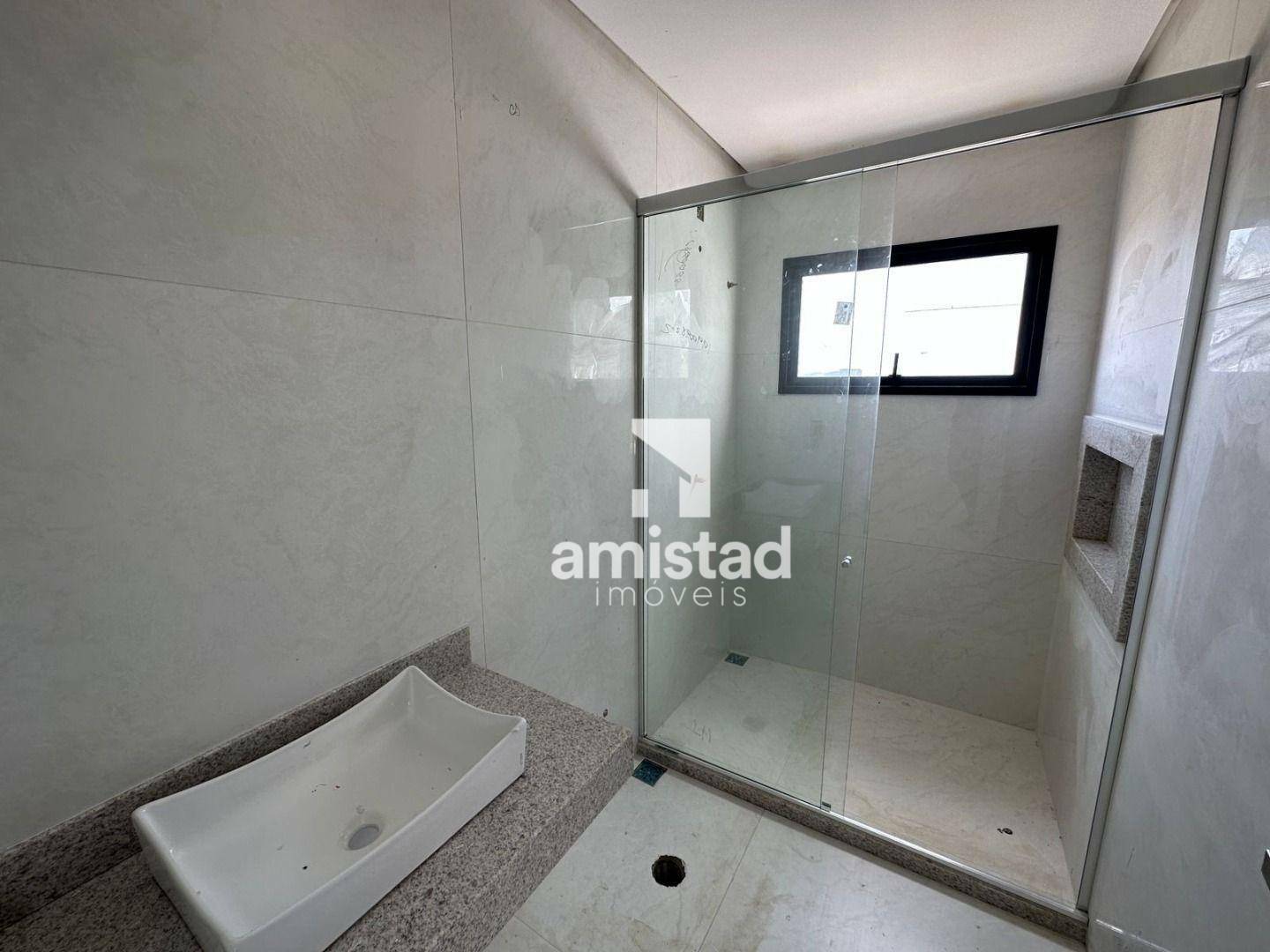 Casa à venda com 3 quartos, 205m² - Foto 13