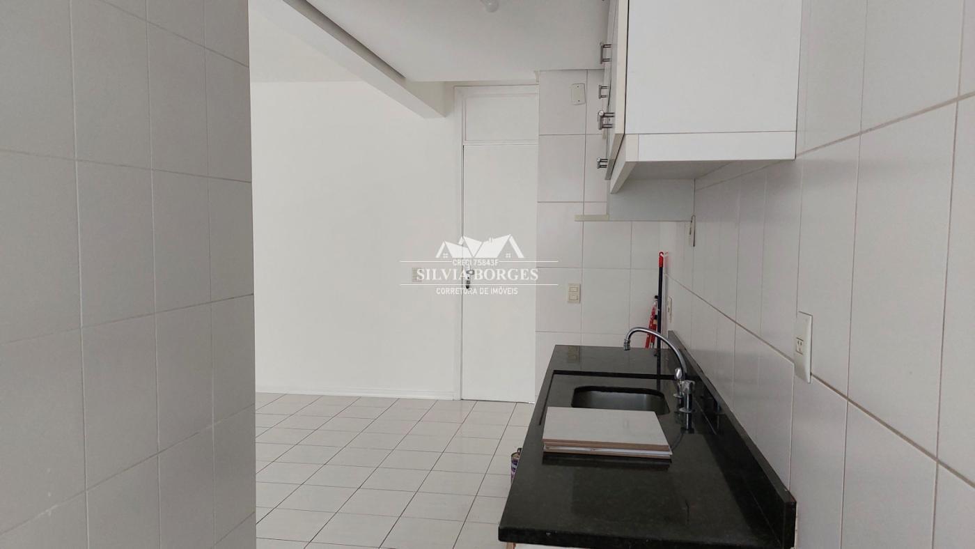 Apartamento à venda com 3 quartos, 103m² - Foto 7