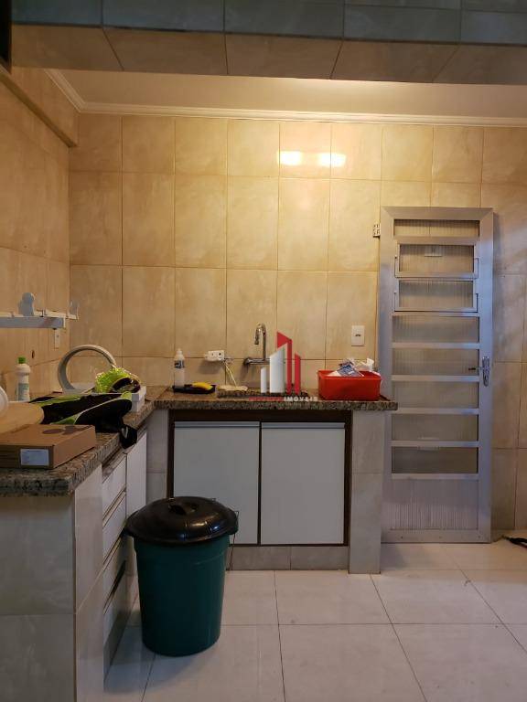 Sobrado à venda com 2 quartos, 130m² - Foto 6