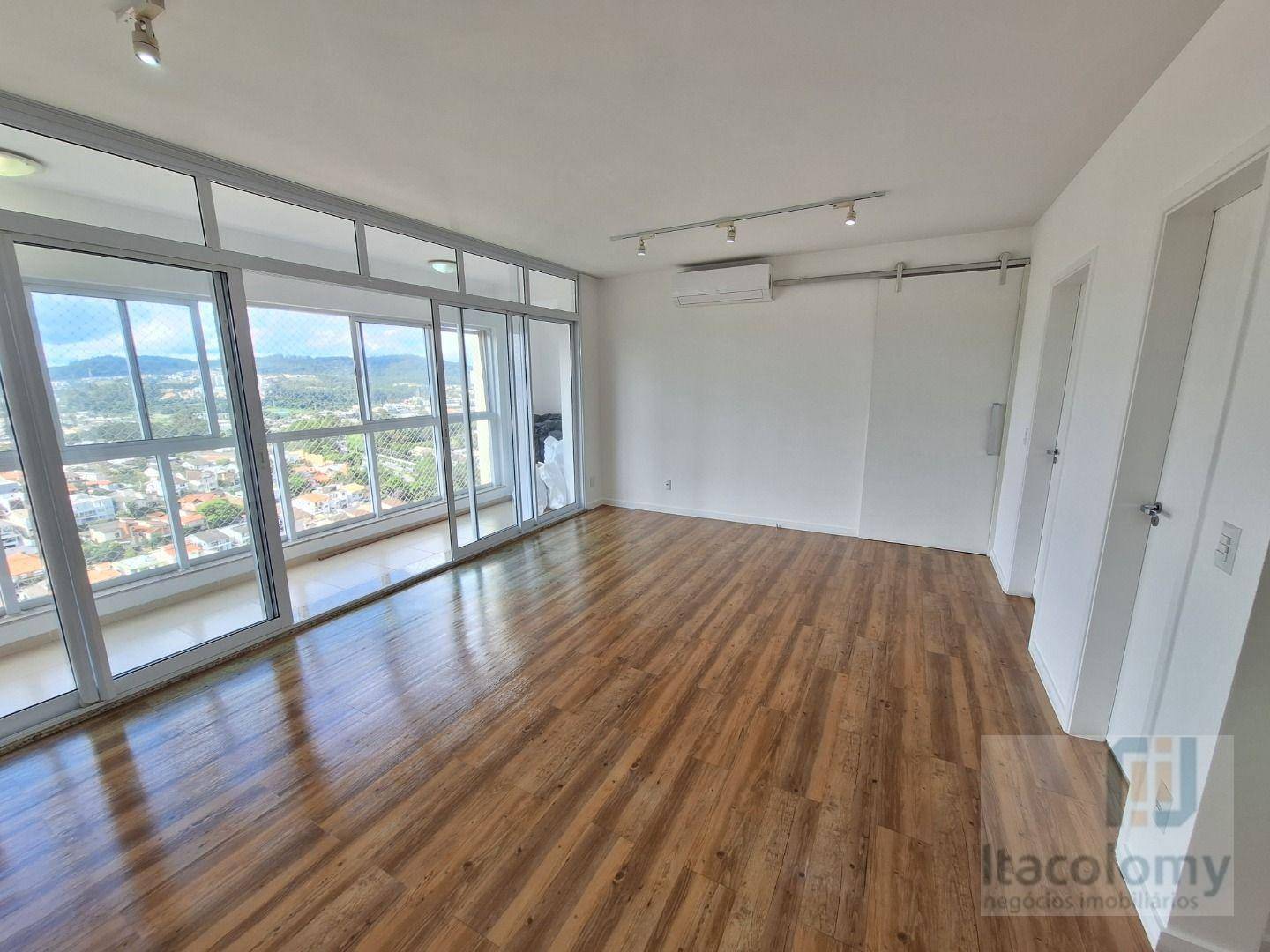 Apartamento, 3 quartos, 122 m² - Foto 1