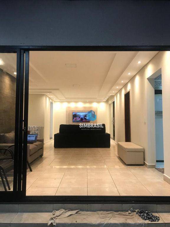 Chácara à venda com 3 quartos, 280m² - Foto 2