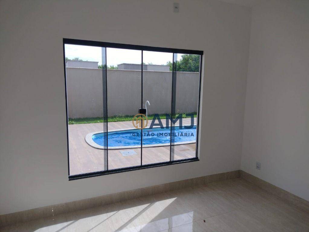 Casa à venda com 3 quartos, 127m² - Foto 11