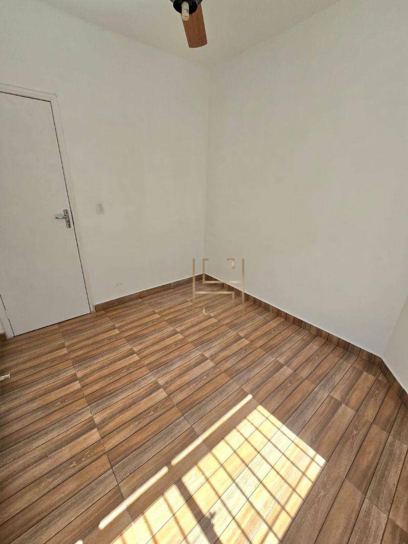 Apartamento à venda com 4 quartos, 106m² - Foto 13