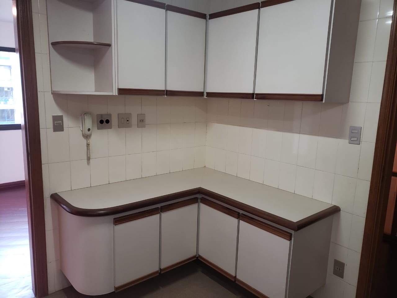 Apartamento à venda com 4 quartos, 160m² - Foto 7