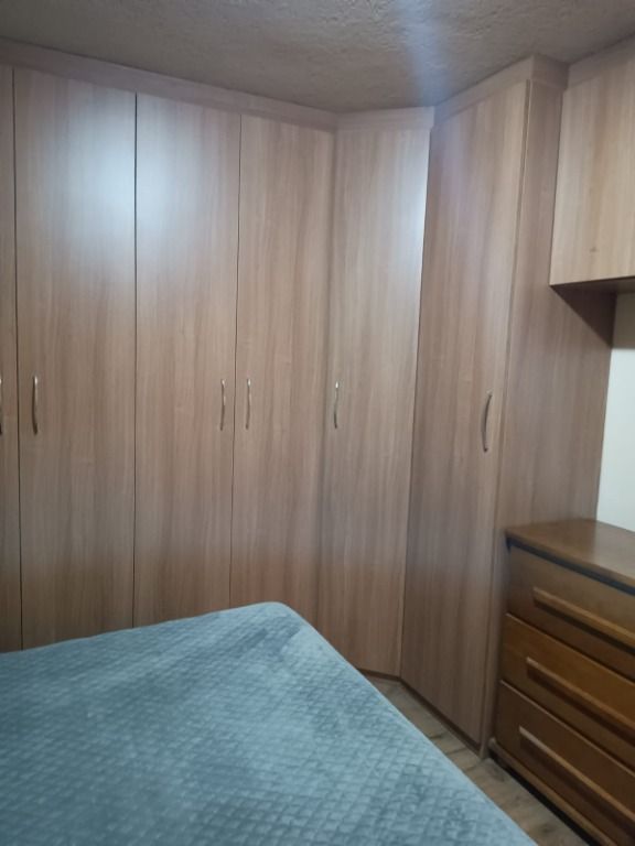 Casa à venda com 3 quartos, 200m² - Foto 17