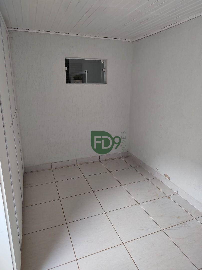 Casa à venda com 3 quartos, 155m² - Foto 7