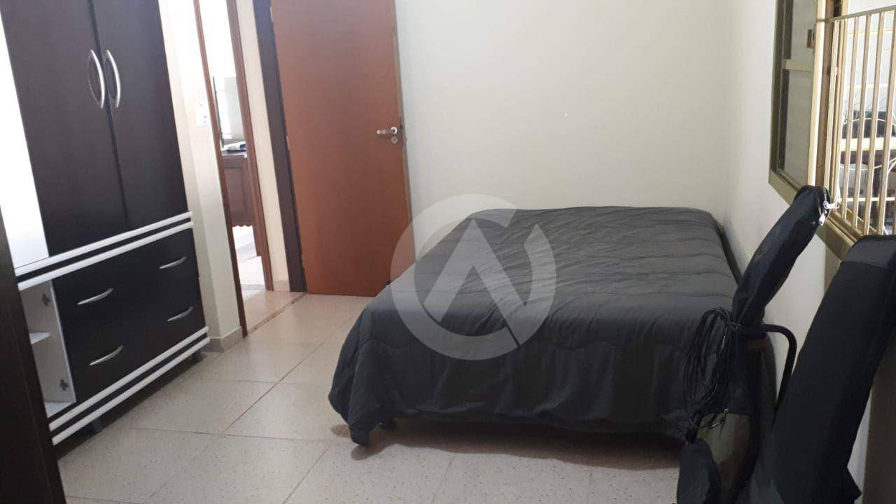 Casa à venda com 2 quartos, 170m² - Foto 18