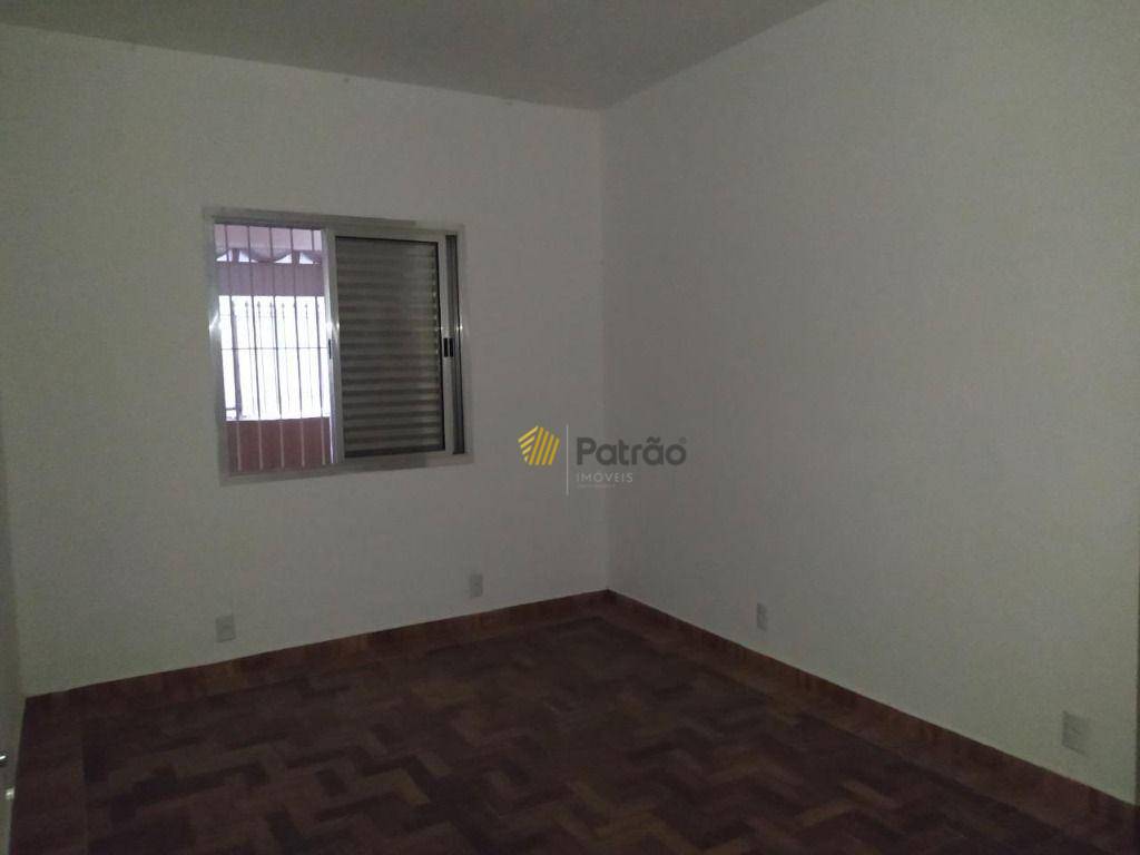 Sobrado à venda com 3 quartos, 300m² - Foto 21