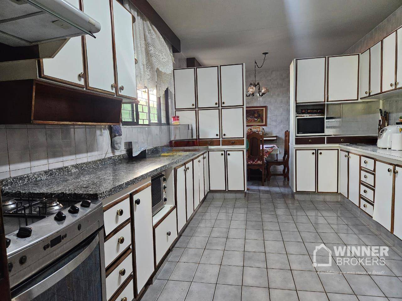 Sobrado à venda com 4 quartos, 381m² - Foto 10