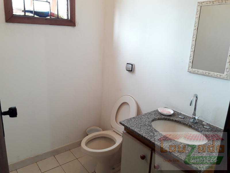 Sobrado à venda com 3 quartos, 250m² - Foto 11