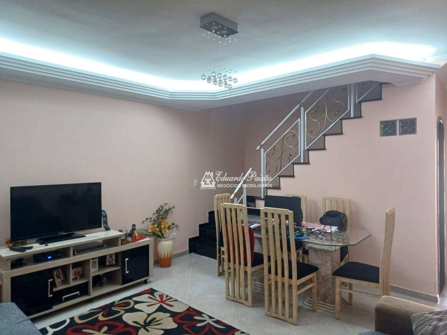 Sobrado à venda com 3 quartos, 93m² - Foto 1