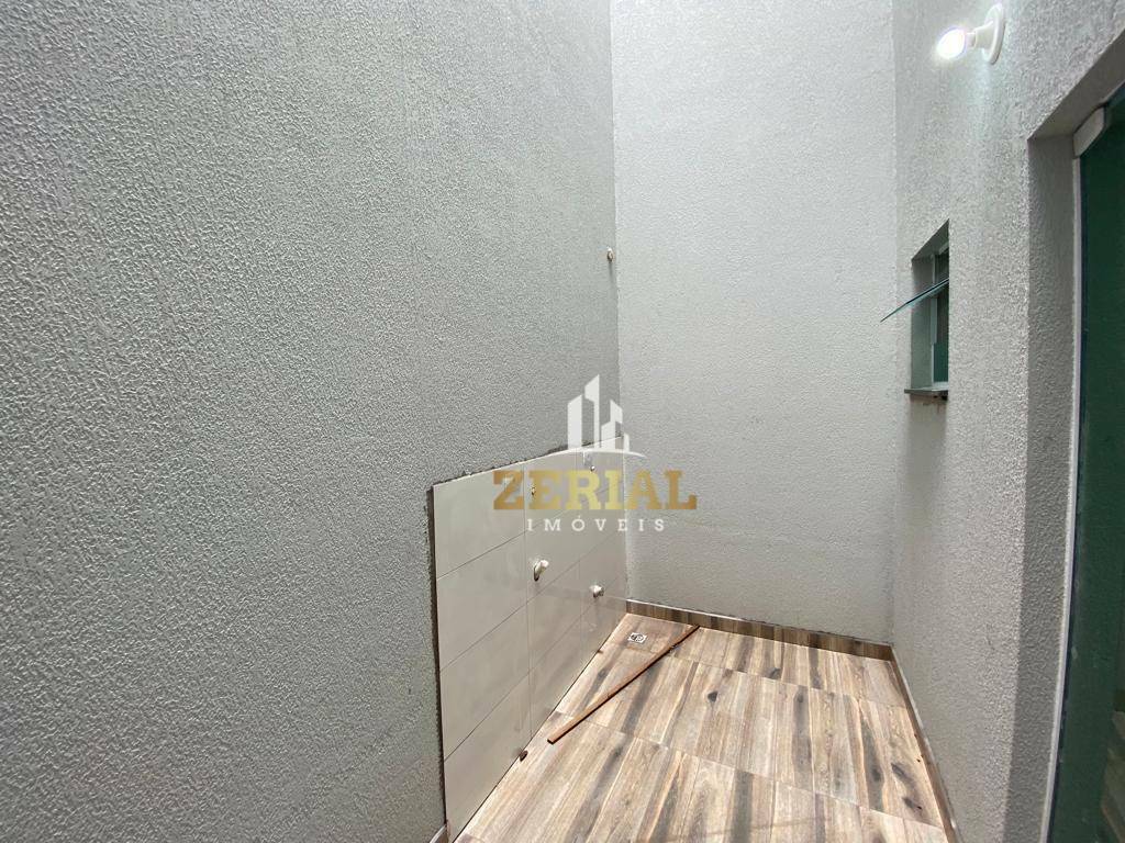 Sobrado à venda com 2 quartos, 154m² - Foto 4