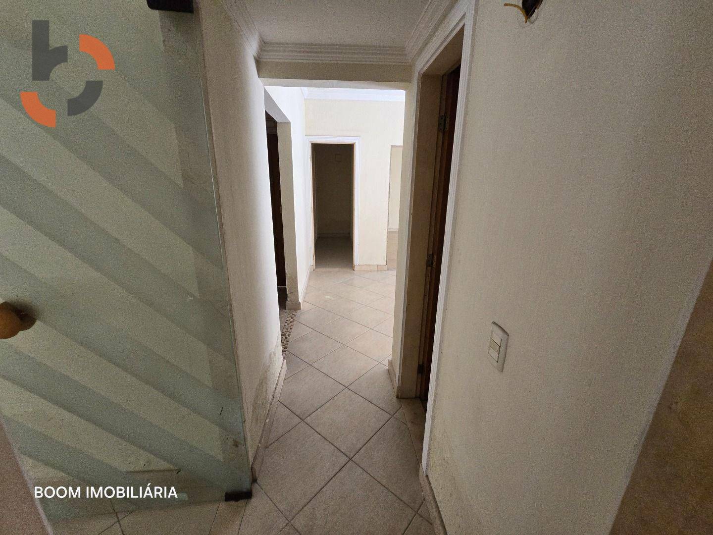 Casa de Condomínio à venda com 6 quartos, 300m² - Foto 41