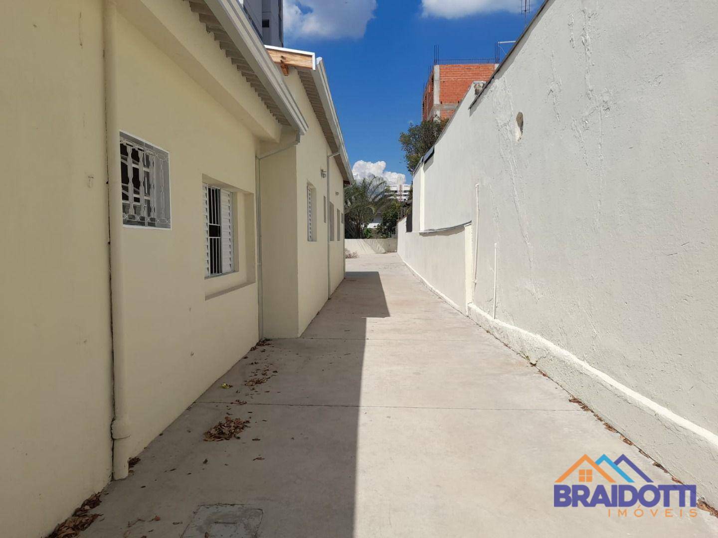 Casa à venda com 3 quartos, 187m² - Foto 9