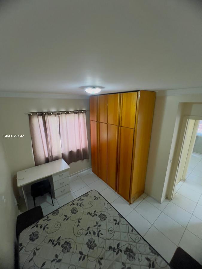 Apartamento à venda com 2 quartos, 71m² - Foto 6