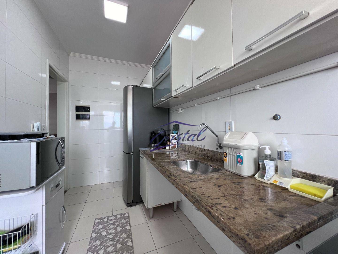 Apartamento à venda com 2 quartos, 73m² - Foto 33